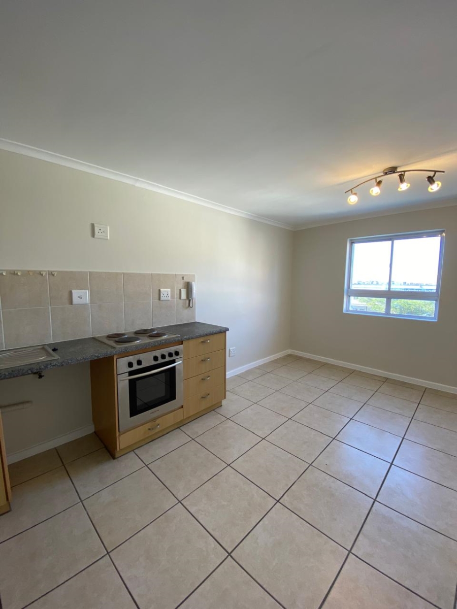 To Let 1 Bedroom Property for Rent in Salt River Western Cape